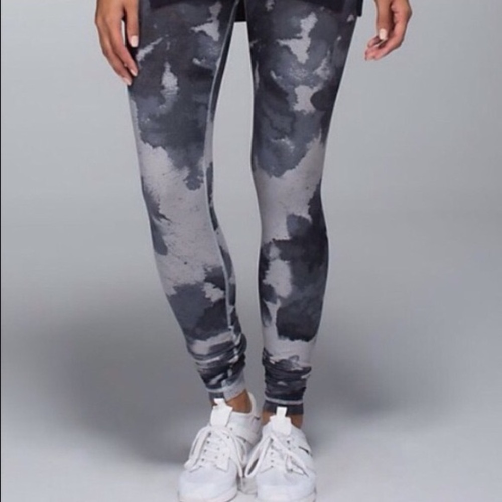 Lululemon grey tie-dye leggings